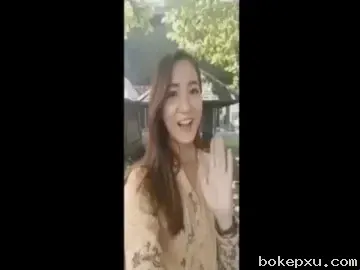 Bokep SMA Vlogger Seksi Live Ngewe, Memek Basah Kamera Zoom